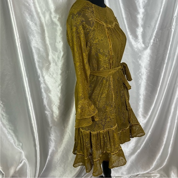 Mia Joy Mustard Lace Boho Mini Bell Sleeve Dress XS (See 📏) - Picture 12 of 14